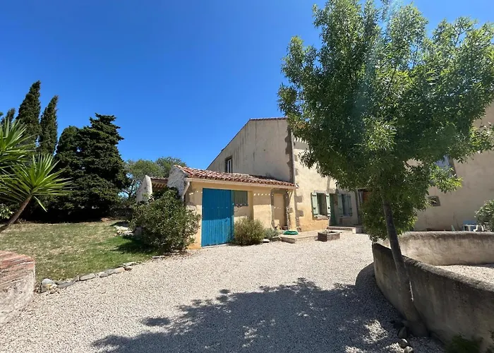 Domaine Les Salices Hébergement de vacances Azille
